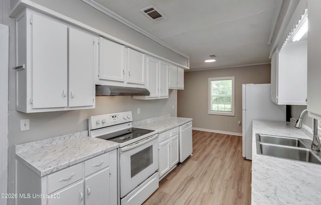 314 Hanging Moss Circle, Jackson, MS 39206
