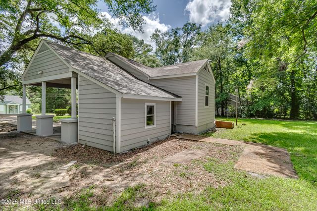 314 Hanging Moss Circle, Jackson, MS 39206