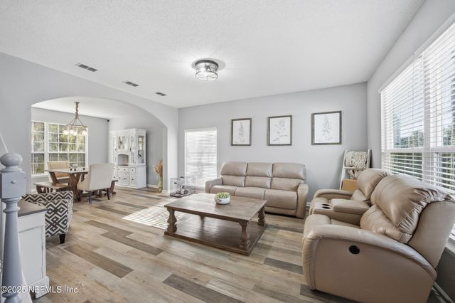 1441 LAUREL OAK Drive, Fleming Island, FL 32003