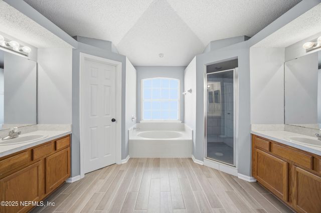 1441 LAUREL OAK Drive, Fleming Island, FL 32003