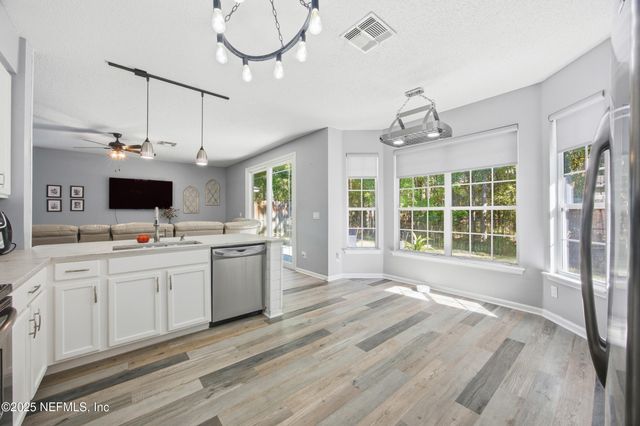 1441 LAUREL OAK Drive, Fleming Island, FL 32003