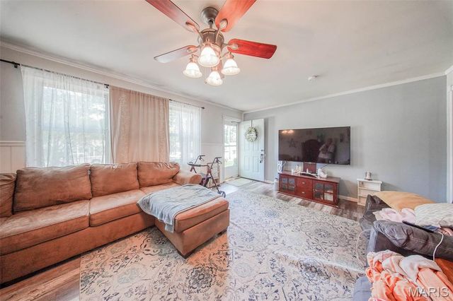 532 Christine Street, St James, MO 65559