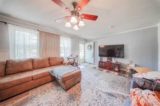 532 Christine Street, St James, MO 65559