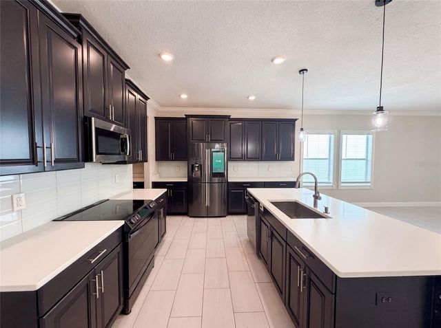1423 PRO SHOP COURT, Davenport, FL 33896