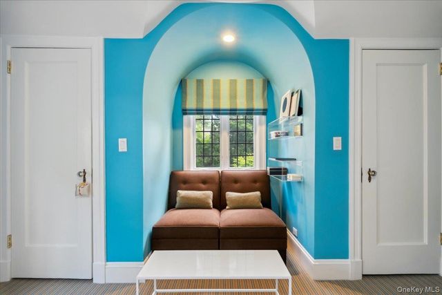 54 Inverness Road, Scarsdale, NY 10583