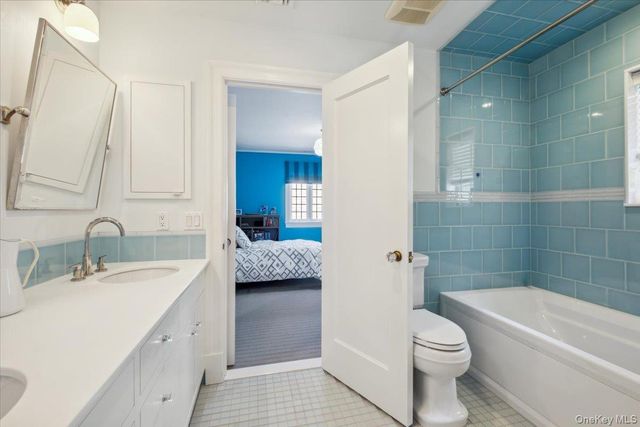 54 Inverness Road, Scarsdale, NY 10583