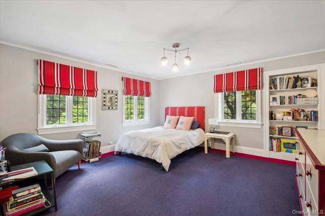 54 Inverness Road, Scarsdale, NY 10583