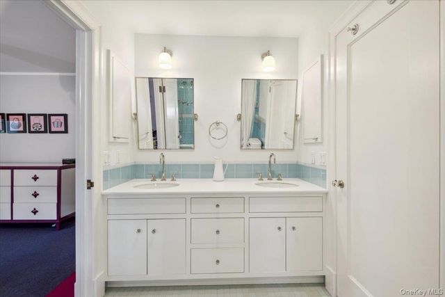 54 Inverness Road, Scarsdale, NY 10583