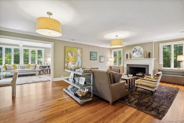 54 Inverness Road, Scarsdale, NY 10583