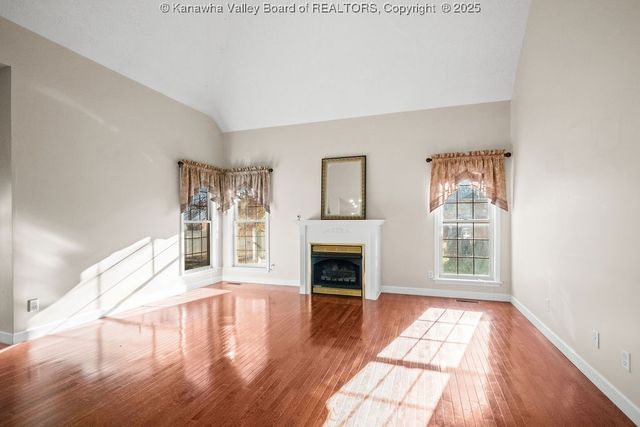 1050 St. Ives Drive, Hurricane, WV 25526