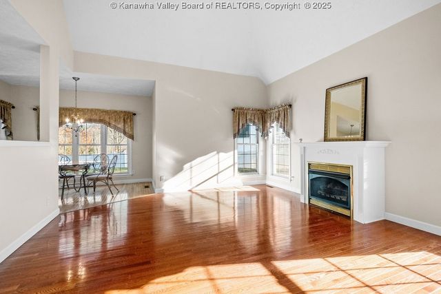 1050 St. Ives Drive, Hurricane, WV 25526