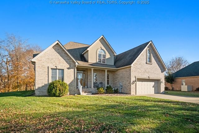 1050 St. Ives Drive, Hurricane, WV 25526