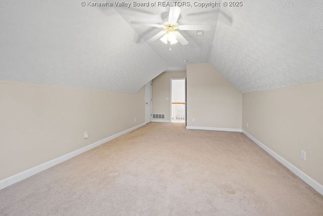 1050 St. Ives Drive, Hurricane, WV 25526