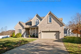 1050 St. Ives Drive, Hurricane, WV 25526