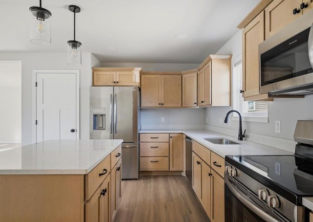 1701 Waverly Way, Verona, WI 53593