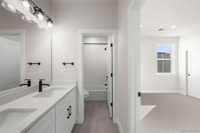 7313 Goldbloom Lane, Littleton, CO 80125