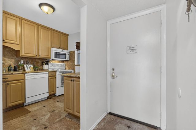 148 Lake Carol Drive, West Palm Beach, FL 33411