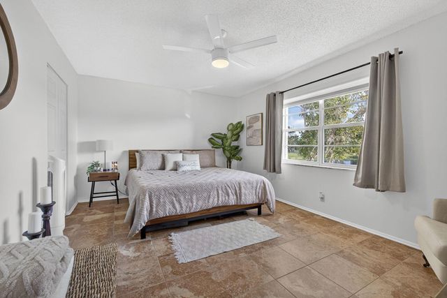 148 Lake Carol Drive, West Palm Beach, FL 33411