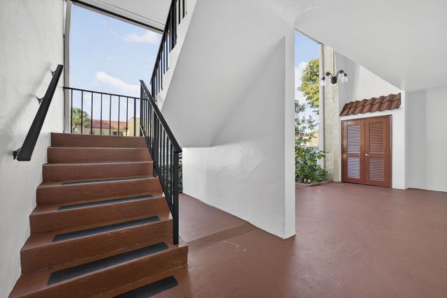 148 Lake Carol Drive, West Palm Beach, FL 33411