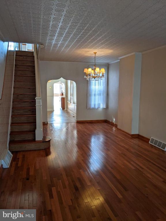 412 BECKETT ST, Camden, NJ 08103