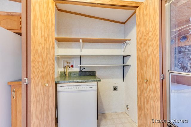 1675 W Willow Street, White Cloud, MI 49349