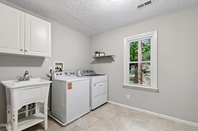 2101 Woodnell Drive, Raleigh, NC 27603
