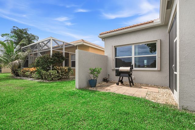 7272 Demedici Circle, Delray Beach, FL 33446