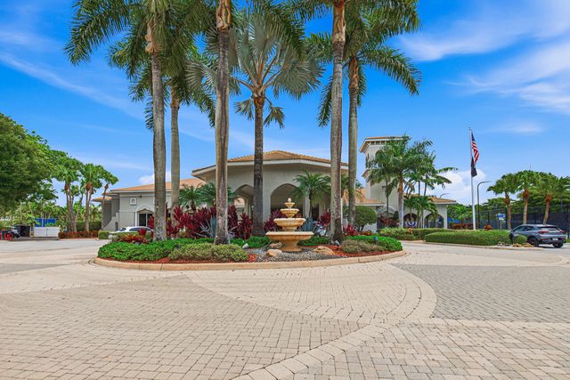7272 Demedici Circle, Delray Beach, FL 33446