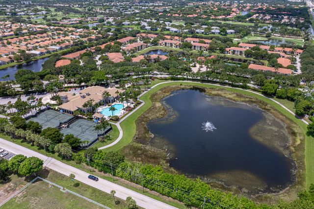7272 Demedici Circle, Delray Beach, FL 33446