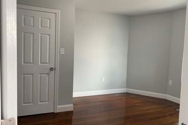 19 Park Street 1, Salem, MA 01970