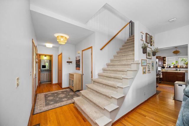 8970 River Valley Road, Hamburg Twp, MI 48116