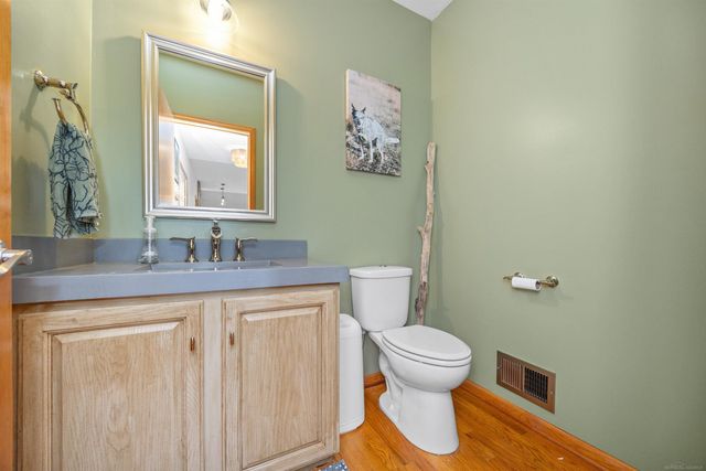 8970 River Valley Road, Hamburg Twp, MI 48116