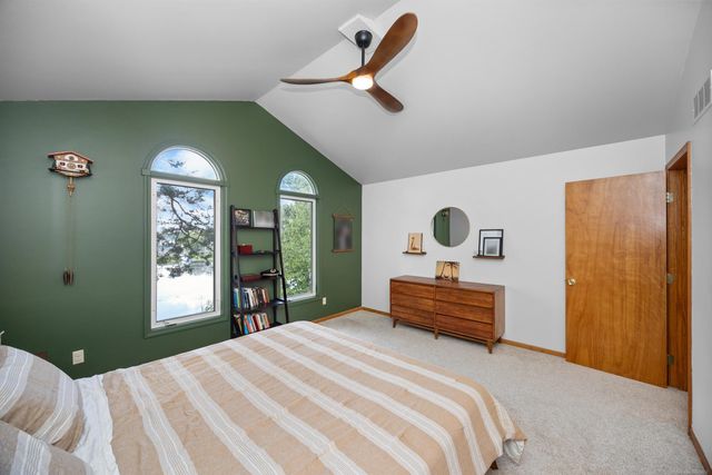 8970 River Valley Road, Hamburg Twp, MI 48116