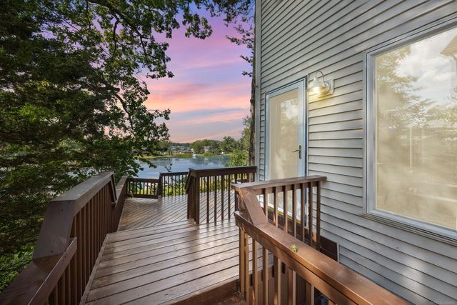 8970 River Valley Road, Hamburg Twp, MI 48116