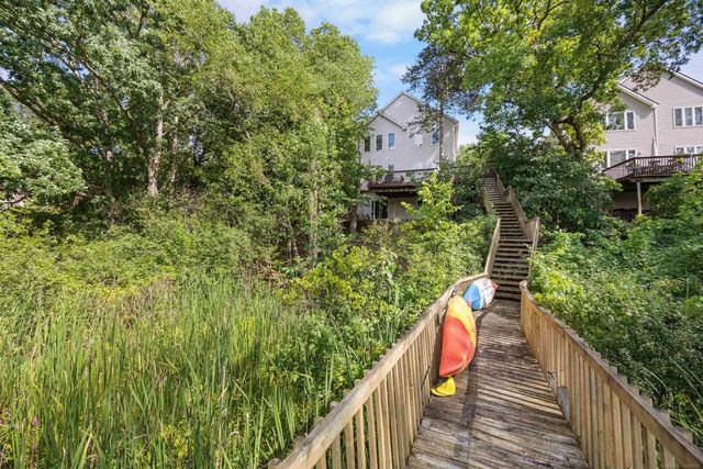 8970 River Valley Road, Hamburg Twp, MI 48116