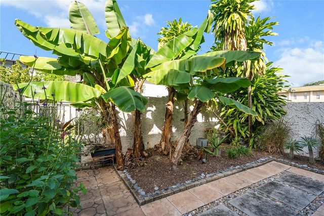 2528 N 38 Ave D-32, Hollywood, FL 33021