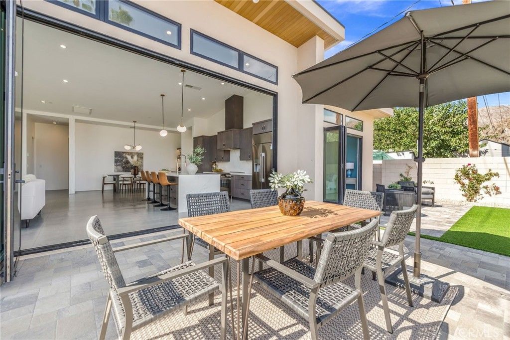 Image 36 of property listing at 51015 Avenida Velasco, La Quinta, CA 92253