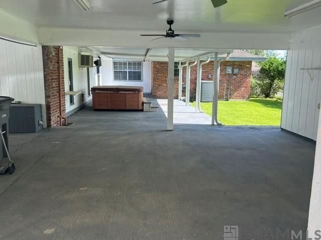 9422 Windward Dr, Baton Rouge, LA 70810
