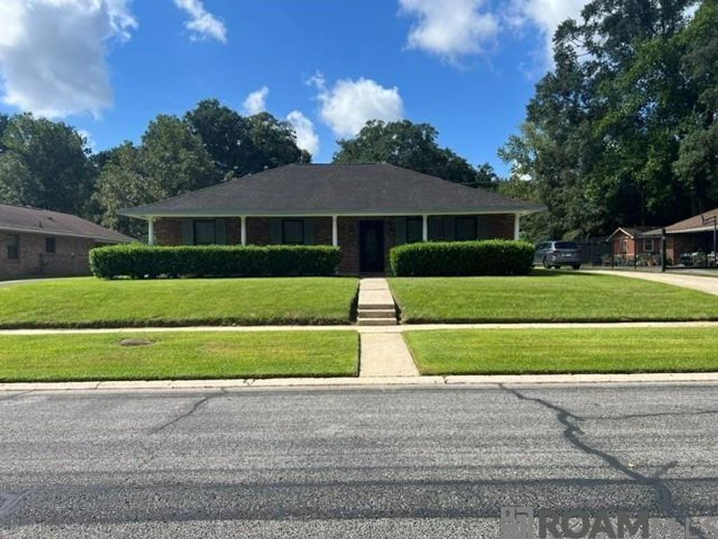 9422 Windward Dr, Baton Rouge, LA 70810