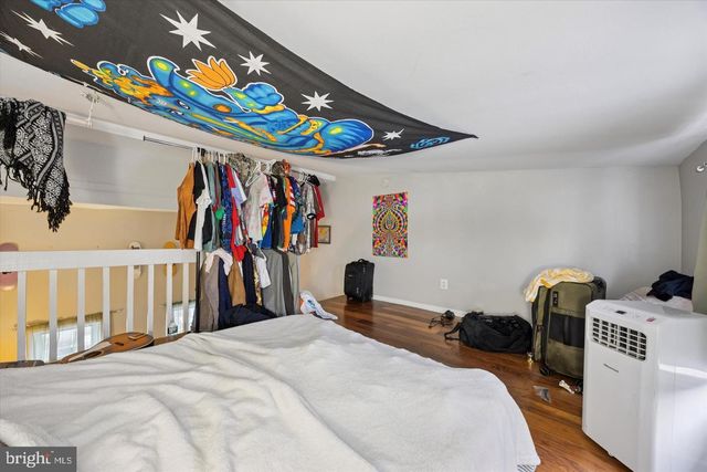 1228 S 2ND ST, Philadelphia, PA 19147