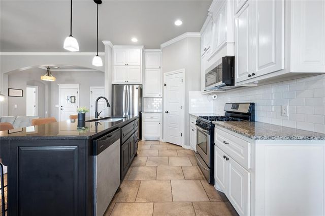 541 Foss Drive, Edmond, OK 73025