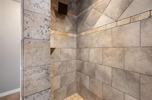 541 Foss Drive, Edmond, OK 73025