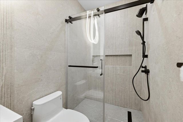 852 La Para Avenue, Palo Alto, CA 94306