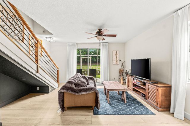 1588 Veracruz Lane 1588, Weston, FL 33327