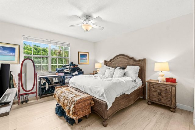 1588 Veracruz Lane 1588, Weston, FL 33327