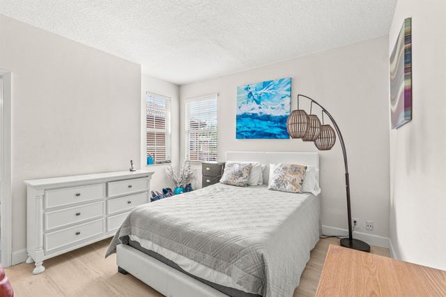 1588 Veracruz Lane 1588, Weston, FL 33327