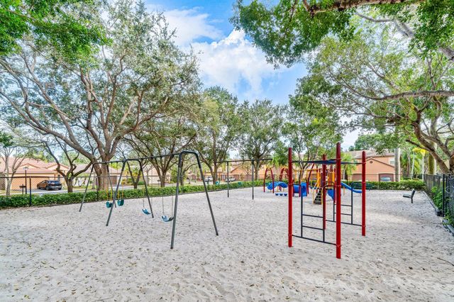 1588 Veracruz Lane 1588, Weston, FL 33327