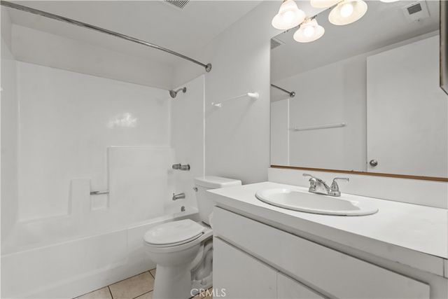 146 Echo 58, Irvine, CA 92614