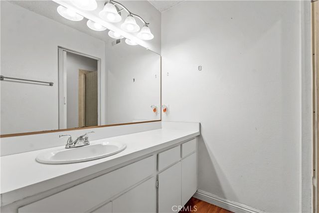 146 Echo 58, Irvine, CA 92614
