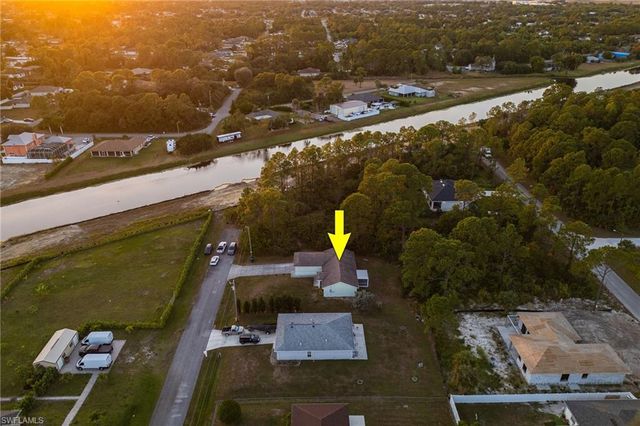 2918 21st ST W, Lehigh Acres, FL 33971